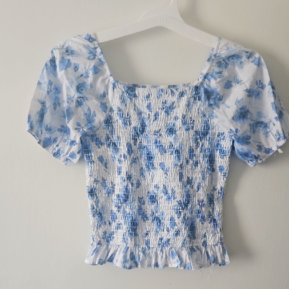 New No Tag Art Class Blue and White Smocked Ruffled Blouse